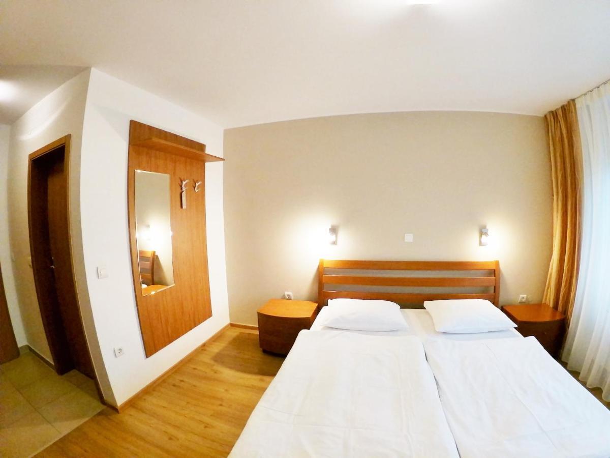 Отель Stara Lipa Tasner Free Kitchen&Garage&Parking-Self Check In Марибор Экстерьер фото